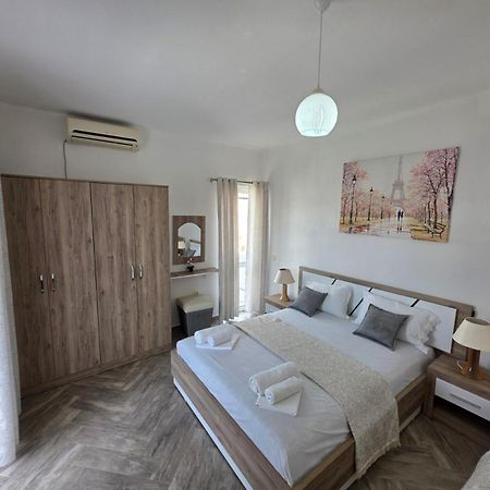 Apartments Cota Guesthouse Улцинь Екстер'єр фото