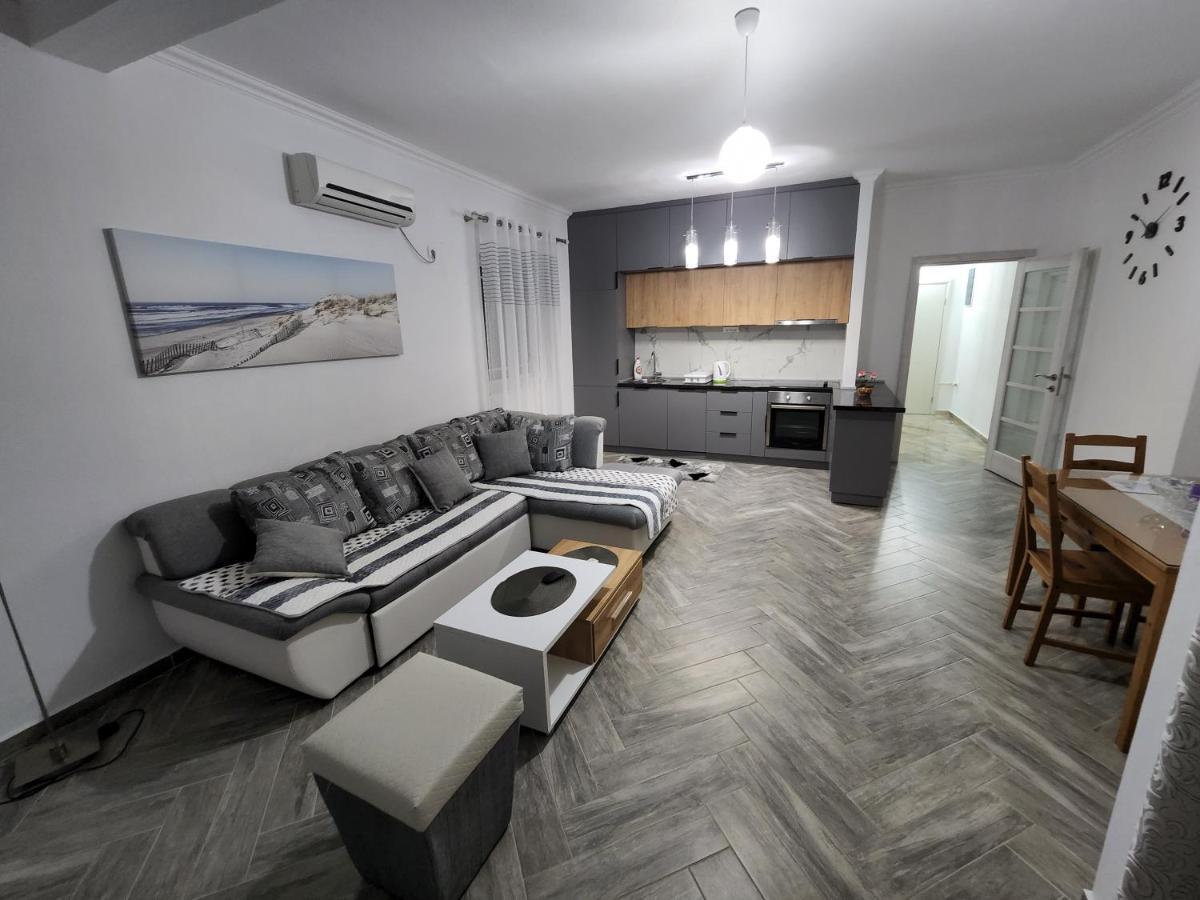 Apartments Cota Guesthouse Улцинь Екстер'єр фото