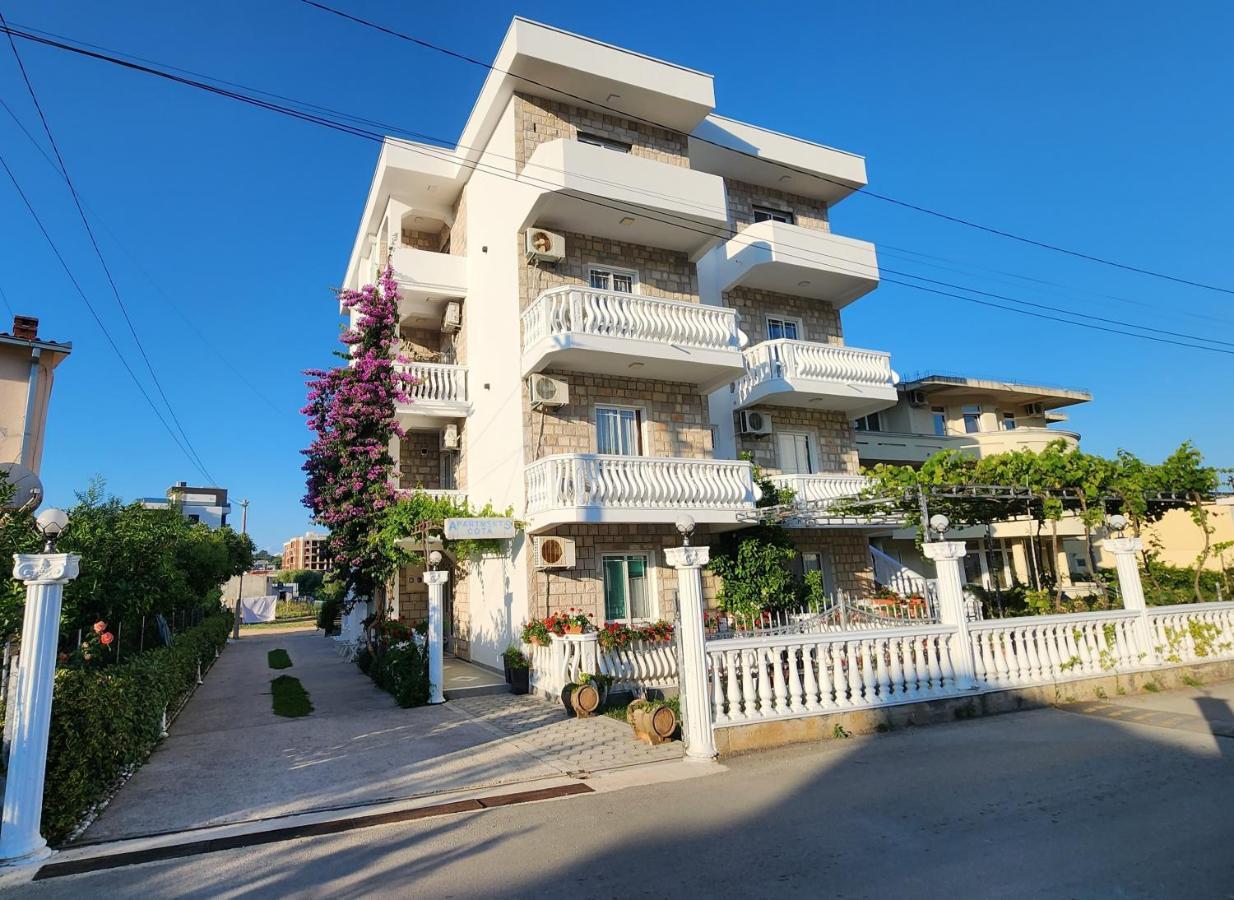 Apartments Cota Guesthouse Улцинь Екстер'єр фото