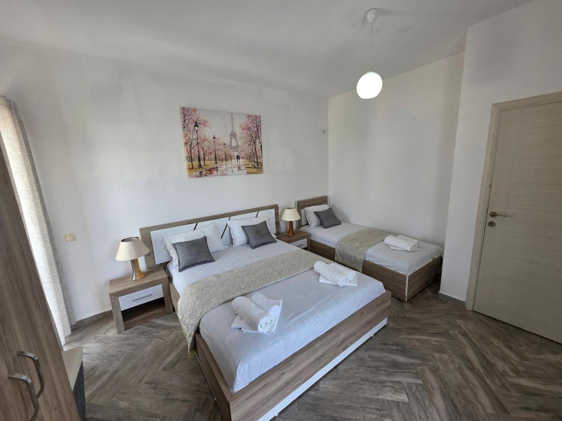 Apartments Cota Guesthouse Улцинь Екстер'єр фото