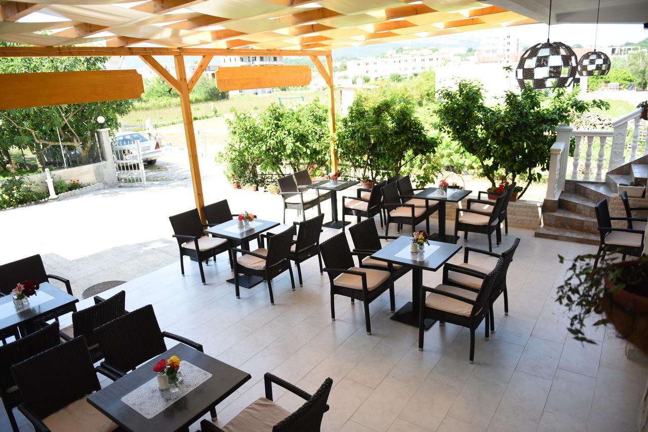 Apartments Cota Guesthouse Улцинь Екстер'єр фото